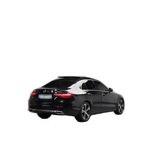 Mercedes-Benz Clase C C300 4MATIC Avantgarde 2024, 8,259 km, Volante a la Izquierda, Caja de Cambios Automática con Cámara Trasera - Product Image 1