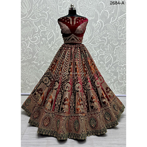 Collections de velours de vêtements de mariée indiens pour la mariée avec le travail de Zarkhan par Fabzone - Product Image 4