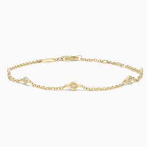 สร้อยข้อมือแบบโซ่ประดับเพชรแบบฝังขอบและแบบเชื่อมต่อ - Product Image 2
