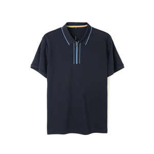 Polo de hombre con cremallera corta, corte minimalista, 2026, estilo casual elegante, manga corta, ajuste entallado, color rojo óxido y azul marino, y Apparel HD - Product Image 3