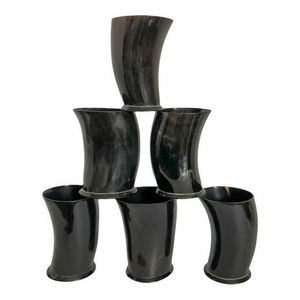 Copa de vino de cuerno de búfalo grabada con diseño vikingo corto, tamaño personalizado, precio económico, color natural - Product Image 3