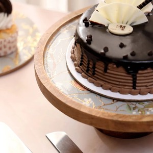 Support à gâteau en bois avec motif floral, fait main, non toxique, ensemble de présentation de desserts, 2 pièces, lavage à la main uniquement - Product Image 2
