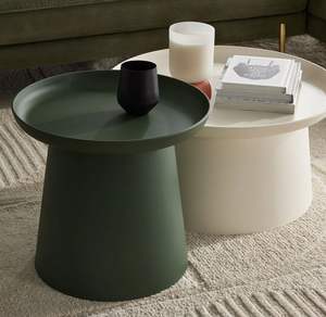 Table d'appoint en métal au look vintage avec finition en laiton antique et détails faits à la main pour une décoration intérieure classique - Product Image 2