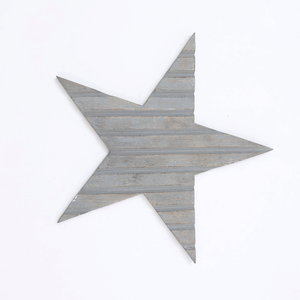 Decorazione da Parete in Legno a Forma di Stella 19x19" Personalizzabile, Insegne in Legno Artigianali - Product Image 4
