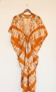 ชุดเดรสคาฟทันผ้าฝ้ายย้อมสีแบบโบโฮรักษ์โลกสำหรับผู้หญิง คอวี แขนกิโมโนสั้นทรงกว้าง ความยาวแม็กซี่ ทำด้วยมือ ระบายอากาศได้ดี - Product Image 2