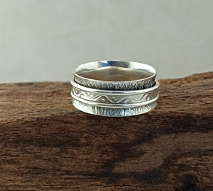 Wholesale Shree Jaipur Silver 925 Sterling Silver Amethyst Bezel Set Gemstone <b>Spinner</b> <b>Ring</b> Classic Style Women's OEM/ODM Factory - Product Image 2