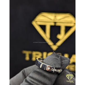 Elegante anillo de boda con diamante moissanita VVS, elaborado en plata de ley 925, joyería fina de Trisha Jewels - Product Image 6