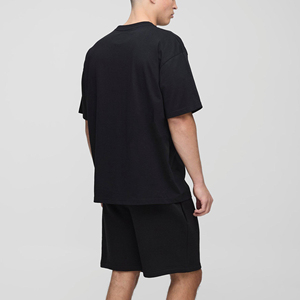 Ensemble T-shirt et short pour homme en coton éponge respirant, noir, avec logo personnalisé, idéal pour le sport - Product Image 2