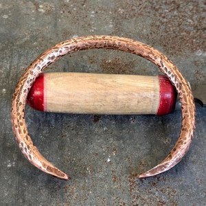 Bracelet manchette en cuivre massif et épais pour homme et femme, style rustique martelé, cadeau pour lui et pour elle - Product Image 5