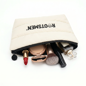 Quilted Polyester Reversible Fashion Cosmetic Clutch Bag with Zipper Closure Washable Customizable Color & Logo - Product Image 5