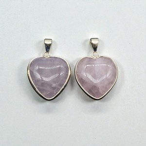 Pendentif Cœur en Quartz Rose Naturel 14mm en Argent 925 — Charme d'Amour en Cristal Rose Guérisseur, Bijou Délicat Pierre de Naissance, Cadeau - Product Image 1