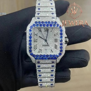 Reloj de Acero Inoxidable Plateado de Alta Calidad con Brillantes Diamantes Mossinate, Perfecto para Uso Diario o Eventos Especiales - Product Image 1