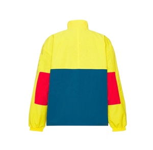 Chaqueta Cortavientos Ligera de Nailon con Apliques Impresos Personalizados de Fábrica, Bolsillos Delanteros, Ajuste Casual, Chaquetas para Correr y Trotar para Hombre - Product Image 2