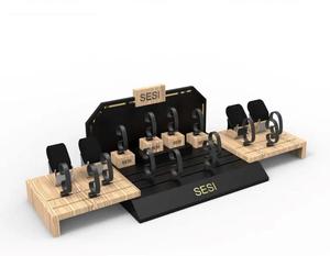 Exhibidores de Relojes Acrílicos Transparentes Modernos y Personalizados para Tiendas Minoristas, Solución Elegante y Versátil para Cualquier Entorno - Product Image 5