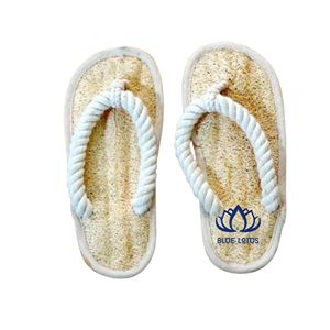 Pantuflas de Luffa Orgánica, Transpirables y Cómodas para Uso en Interiores y Spa, Proporcionan un Masaje Suave en Cada Paso, Vietnam - Product Image 3