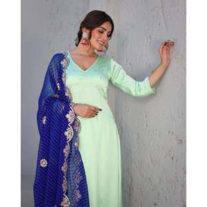 Ensemble de costume en mousseline de soie vert et bleu respirant pour femme Anisha, taille XS - Product Image 6