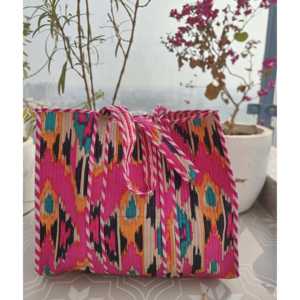 Bolso Tote de Algodón Acolchado Hecho a Mano en India |   Bolsa de tela reutilizable ecológica. Bolsa de mano promocional Ikat Symphony Pink. - Product Image 3