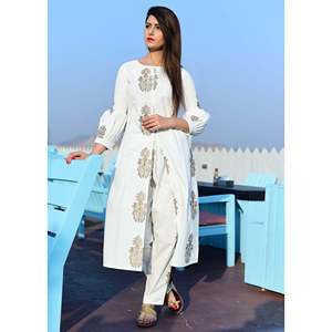 Vestido Túnica Blanco Hecho a Mano con Cuello Redondo y Diseño Dorado, Talla XS, con Estampado Floral - Product Image 3