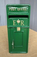 Boîte aux lettres murale vintage verte en métal, style licorne, avec serrure à clé, accès frontal, durable, étanche et antirouille