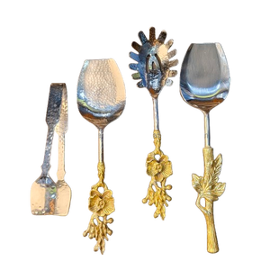 Ensemble de service professionnel en acier inoxydable au design orchidée, texture martelée, comprenant des cuillères de buffet, des serveurs à spaghetti et des pinces à glace - Product Image 1