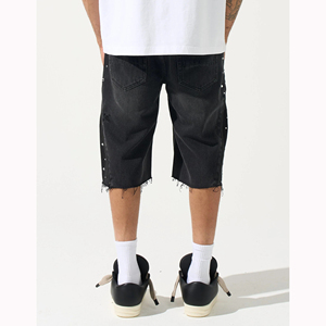 Shorts de Mezclilla Negros Premium con Lavado Vintage, Shorts Personalizados con Pedrería para Hombre, Cierre Lateral con Cremallera, Estilo Urbano, Comodidad y Alta Calidad - Product Image 4