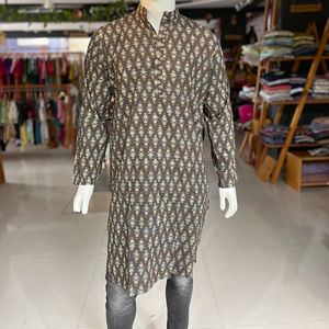 Vêtements ethniques indiens pour hommes en coton imprimé à la main, motif floral, mi-longueur, pour l'été, mariage, tenue de fête, entièrement cousus à la main, prêts à porter - Product Image 1