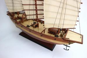 Barco Chino de Madera Hecho a Mano, Modelo de Velero, Arte Antiguo Personalizado, Coleccionable, Temática Oceánica, Decoración de Mesa Independiente - Product Image 1