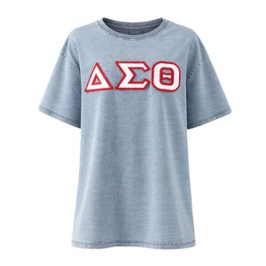 Camisa Premium de Chenilla Vaquera Clara Delta Sigma Theta para Mujer, Ajuste Cómodo, Ropa de Alta Calidad para Hermandades Griegas, Uso Casual - Product Image 4