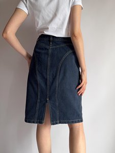 GRACE COLLECTION Jupe crayon décontractée en jean pour femme, longueur genou, fente asymétrique, en coton et élasthanne délavé, écologique, taille ajustée - Product Image 6