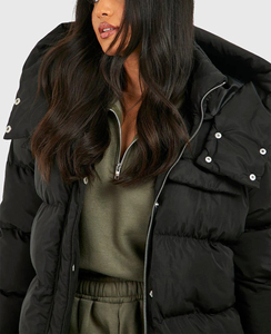 Chaqueta Acolchada de Invierno para Mujer, Estilo Casual, Talla Grande, Forro de Algodón Teñido, Logotipo Personalizado Impreso, 100% Poliéster - Product Image 3