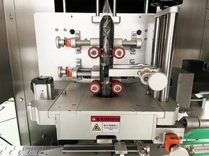 Máquina Aplicadora de Etiquetas, Sistema Automático de Etiquetado Termoencogible para Envases Redondos, Cuadrados y Ovalados - Product Image 5