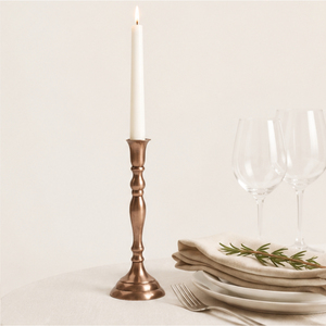 Candelabro de Latón Vintage con Acabado Antiguo, Portavelas Metálico Hecho a Mano para Bodas y Decoración Elegante del Hogar - Product Image 2