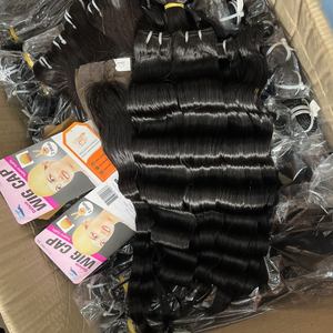 Vente en Gros de Textures de Cheveux Bouclés Ondulés avec Fermeture pour Faire des Perruques Cheveux Humains Remy Vierge Cuticule Alignée Vendeur de Cheveux Bruts - Product Image 2
