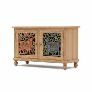 Aparador de Madera Elegante de la Mejor Calidad con Estantes Ajustables para las Necesidades de Organización del Hogar, Disponible para la Venta - Product Image 3