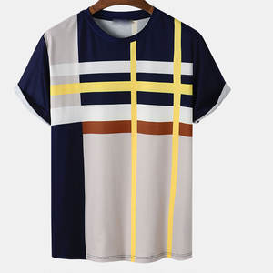 T-shirt pour homme coupe moderne |   Double couture durable |   Hauts polyvalents pour un usage quotidien |   Tissu au toucher confortable et de qualité supérieure - Product Image 1