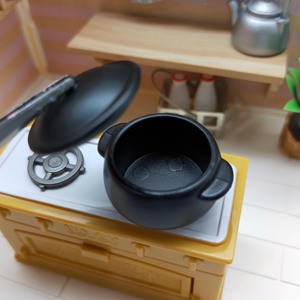 Accesorios para casa de muñecas en miniatura 1:12, horno holandés negro, decoración de escena de cocina para mayores de 14 años - Product Image 5