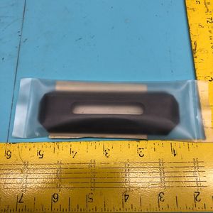 LOT DE 3 ÉLECTRODES EN GRAPHITE AXCELIS 1704940 - Équipements et Pièces Semi-conductrices de Confiance du Groupe Global Legacy - Product Image 4