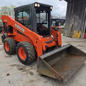 Minicargadora KUBOTA SSV75 para Uso Doméstico, Miniexcavadora 4x4 con Capacidad de Carga de 4 Toneladas y Accesorio de Cucharón Changlin - Product Image 4