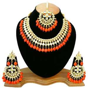 Parure de bijoux vintage pour femme en alliage plaqué or, imitation perle et zircon, motif floral, collier, boucles d'oreilles et coiffe - Product Image 1