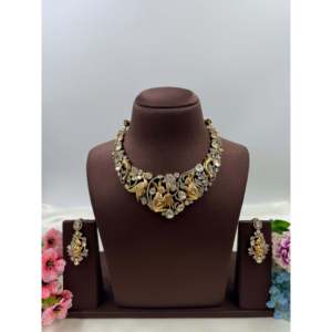 <b>Indian</b> Maharani Premium Forest Bridal Jewelry <b>Set</b>-Gold Plated Pearl Earrings - Product Image 4