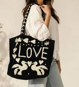 Bolsa de Mano de Terciopelo Bordada Personalizada al por Mayor, Bolso Verde de Lujo con Diseño de Letras de Pájaro y Amor, Bolsos de Hombro Casuales - Product Image 4