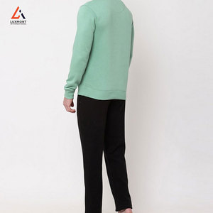 ชุดวอร์มผ้าฝ้ายระบายอากาศได้ดี สกรีนโลโก้และไซส์ได้ตามต้องการ ชุดวอร์มผู้ชาย สไตล์โดดเด่น คุณภาพสูง - Product Image 4