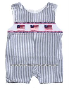 Jon Blue Stripe Smocked Patriotic American Flag Toddler Shortall Apropiado para el 4 de julio para bebés - Product Image 1