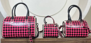 2026 Wholesale Manufacturer Hand <b>Tooled</b> Checkered <b>Leather</b> Travel Duffel Bags Large Capacity Crossbody Women Fashion Speedy Bags - Product Image 4