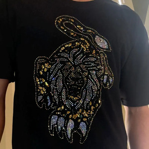 <b>Top</b> Quality New Fashionable Best Selling Custom Made 100% Cotton Breathable <b>Rhinestones</b> Glitter Print T Shirt for Sale Oem - Product Image 2