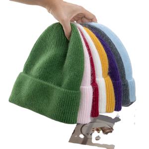 Bonnet thermique d'hiver unisexe de haute qualité tricoté à plat pour une utilisation décontractée et quotidienne pour le cyclisme, la course à pied, le ski et les activités de plein air. - Product Image 1