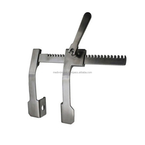 Finochietto Rib Spreader Retractor 6 Inch German Stainless CE ISO Surgical Instruments Wholesale Best Supplier - Product Image 4