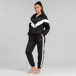 Nouvel arrivage : Ensemble de survêtement coupe-vent pour femme – Confortable, respirant, écologique et de haute qualité - Product Image 5