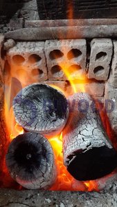 Factory-Direct Khaya Charcoal | Reliable Wholesale Supply - Product Image 4