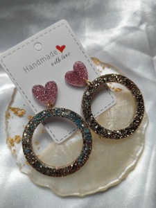 Pendientes de Resina con Corazón Brillante Hechos a Mano, Joyería de Moda, Set de Regalo para el Día de San Valentín - Product Image 2